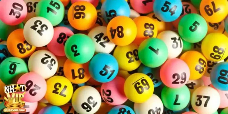 Bản sắc địa phương gắn liền vé số