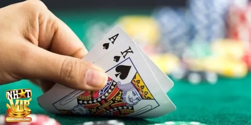 Sự thật phía sau các bàn Xì Dách tại Nhatvip